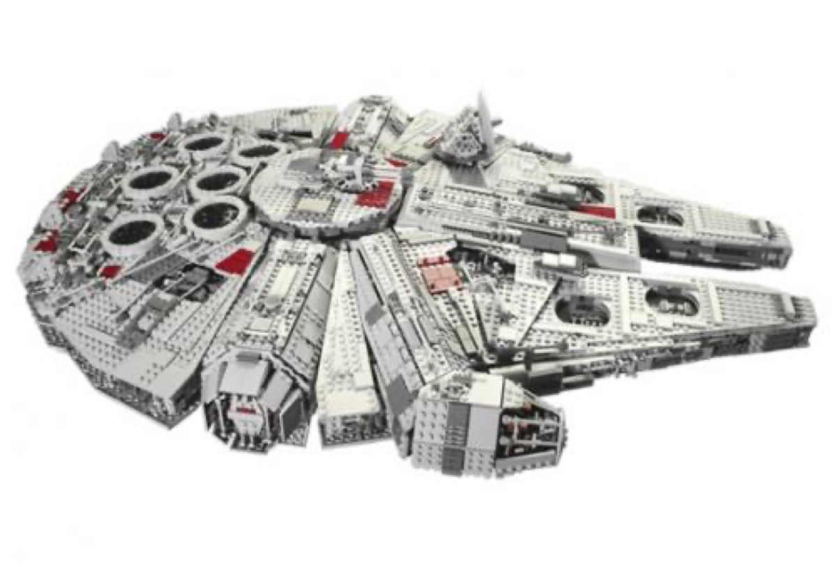 Ultimate Collector’s Millennium Falcon