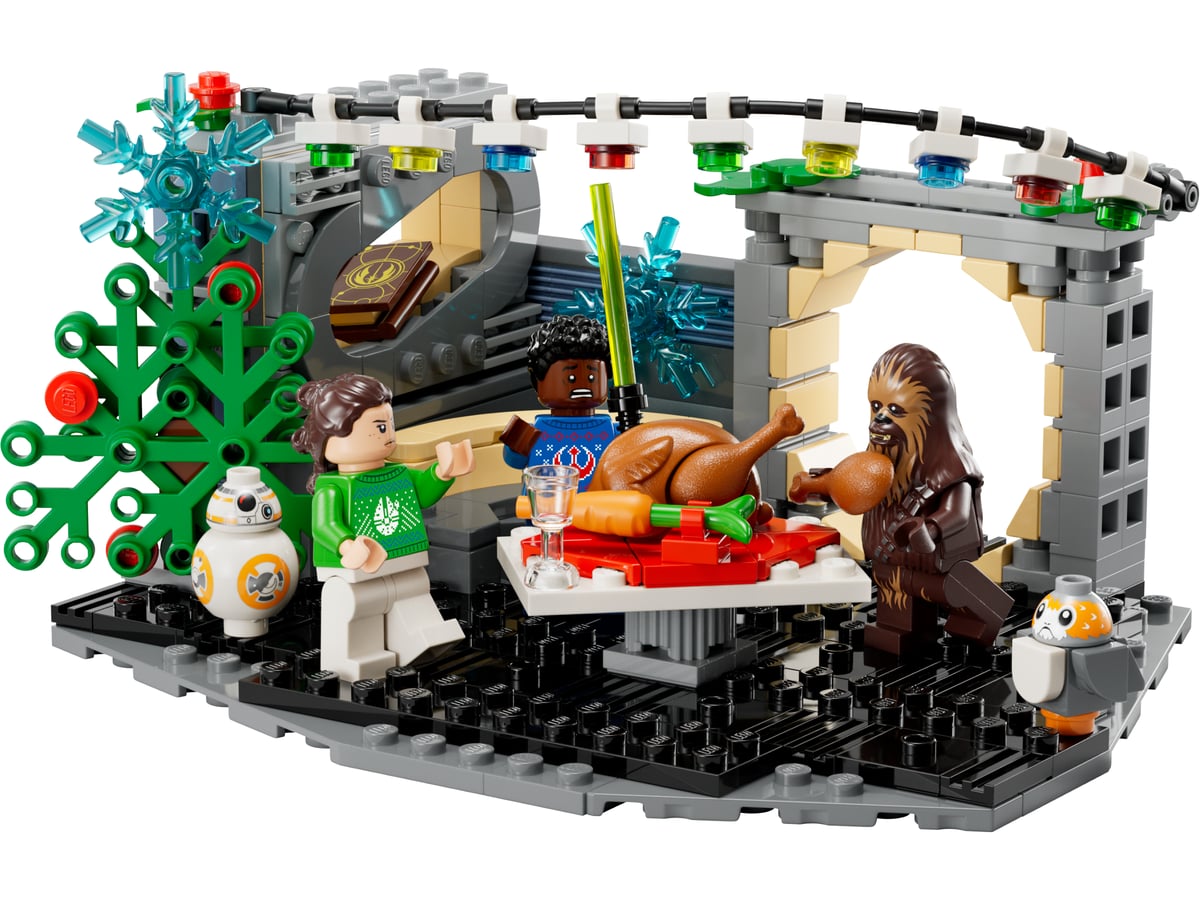 Star Wars: Millennium Falcon Holiday Diorama