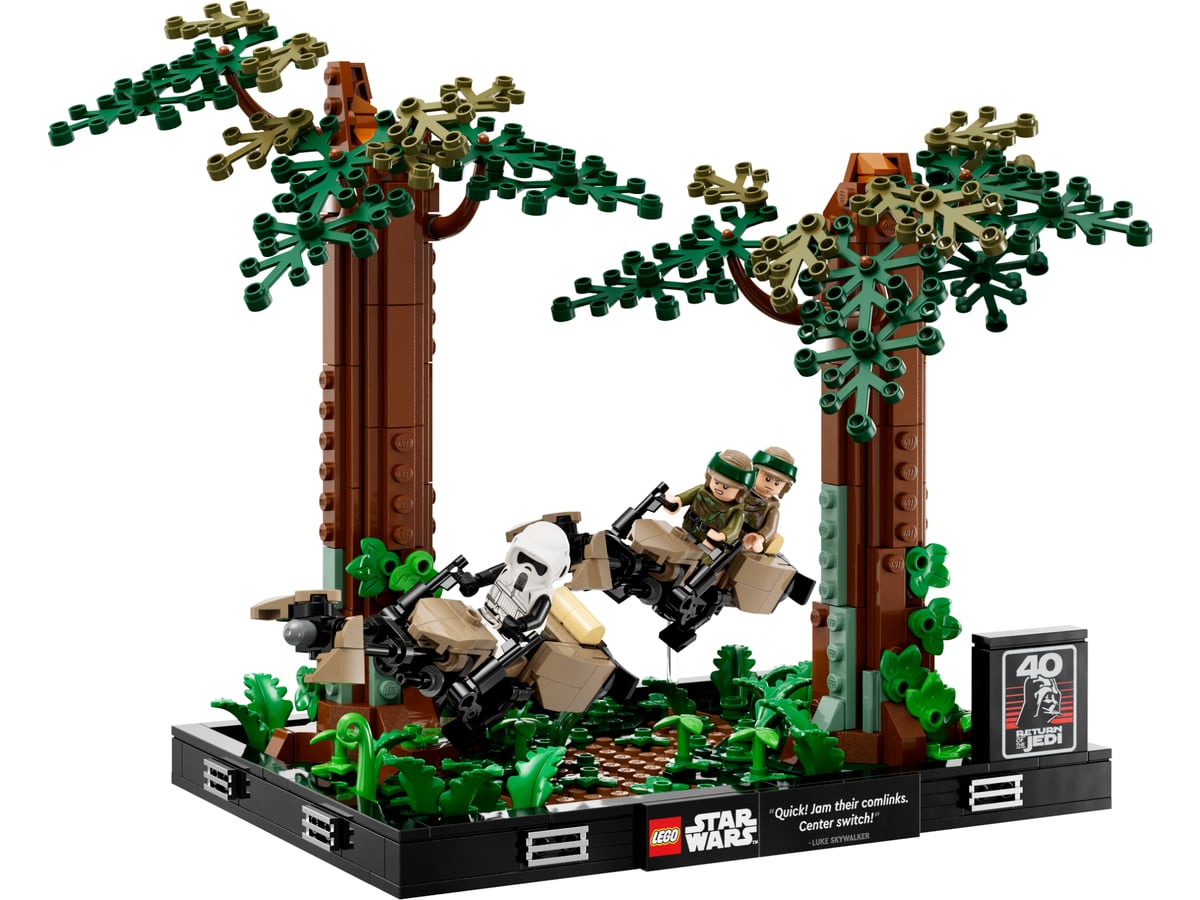 Star Wars: Endor Speeder Chase Diorama