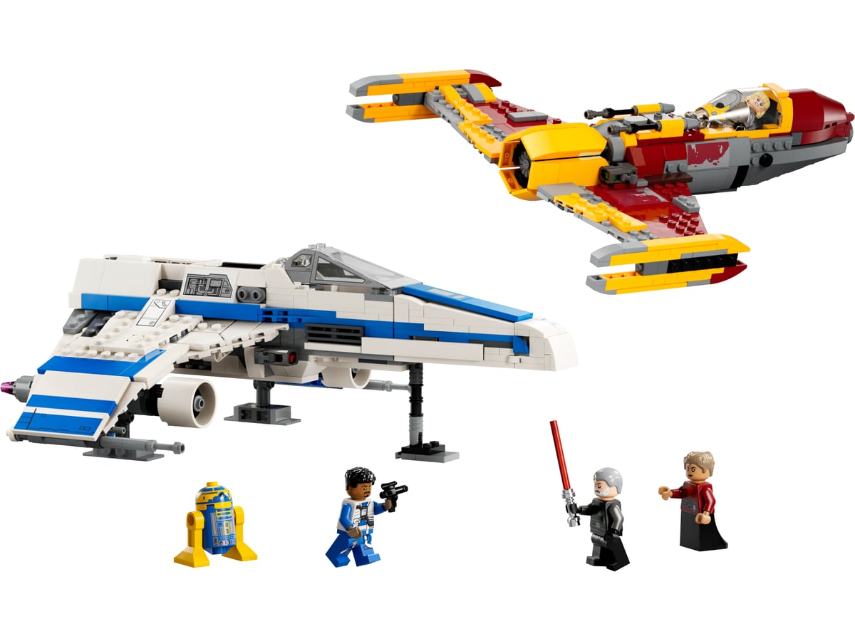 Star Wars: New Republic E-Wing vs. Shin Hati’s Starfighter