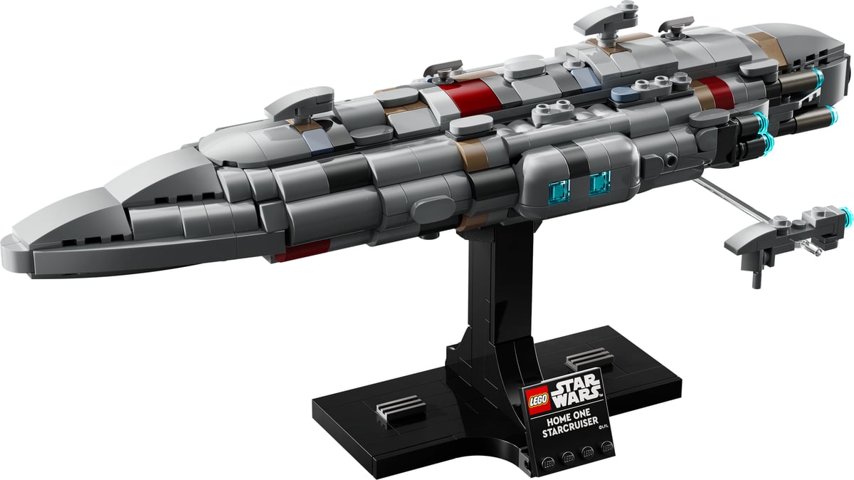 Star Wars: Home One Starcruiser