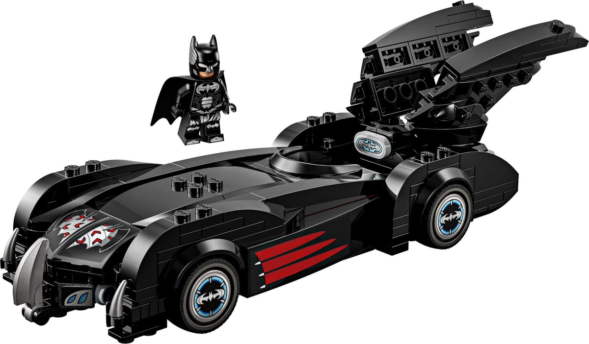DC: Batman & Robin Batmobile
